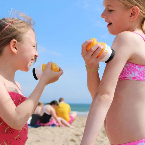 Solar Buddies solkrämsapplikator – produktbild från sidan