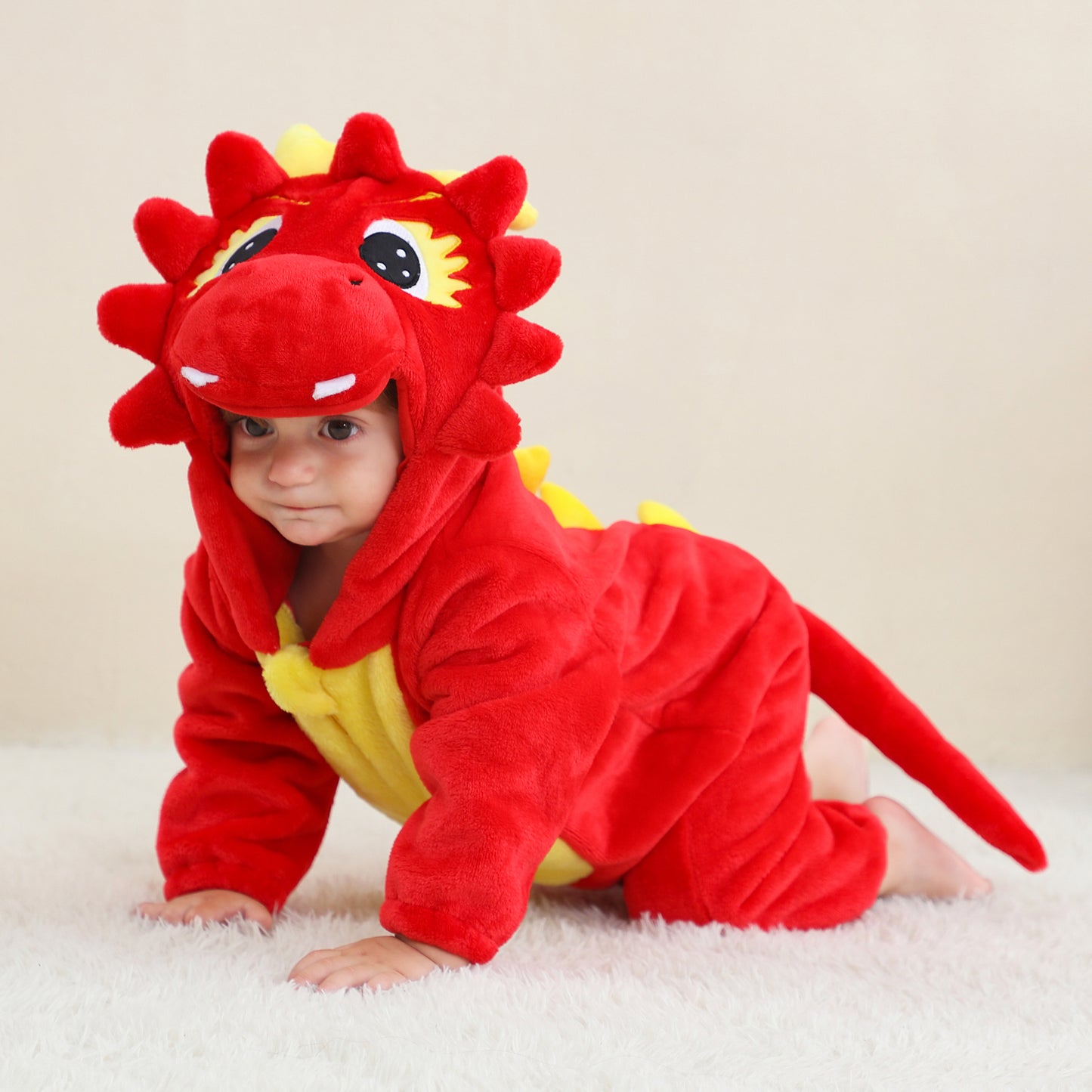 Rød Dinosaur Kostume til Børn – Sejt og Vildt Dinosaurkostume